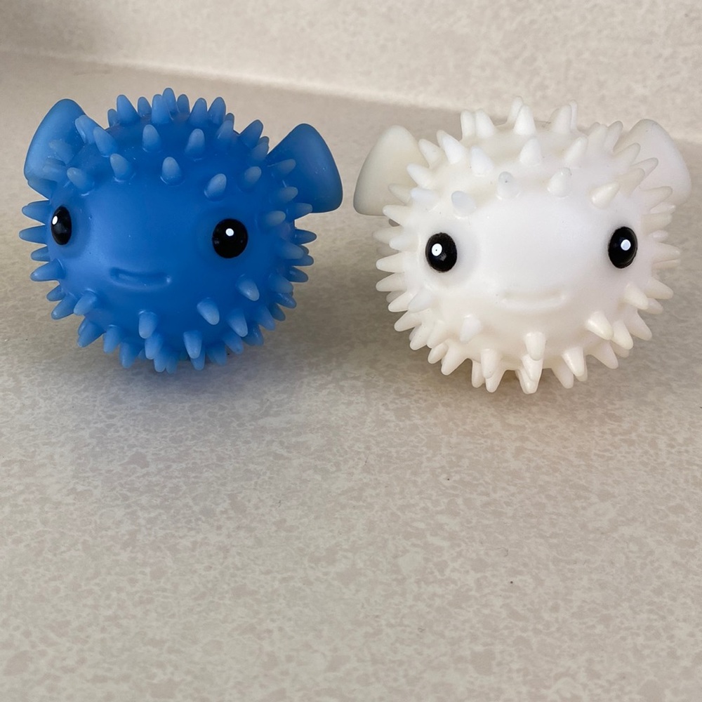 Set of 2 dryer balls